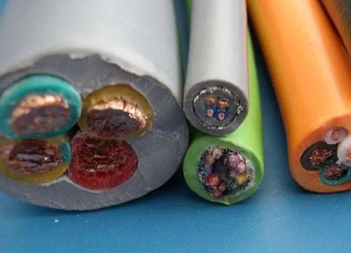 你知道塑料絕緣控制電纜特點用途有哪些.jpg 你知道塑料絕緣控制電纜特點用途有哪些.jpg